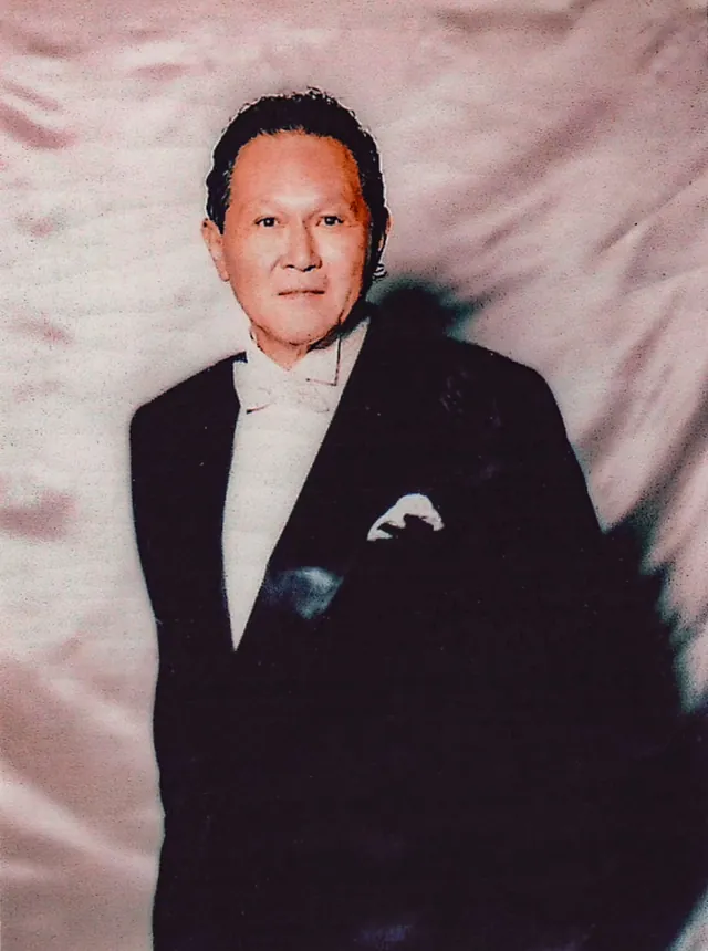 A portrait of Dr. Cecil Chao.